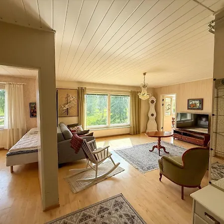 Villa Tuomaa - Authentic Riverside *