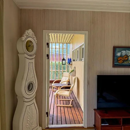 Tuomaa - Authentic Riverside * ロヴァニエミ