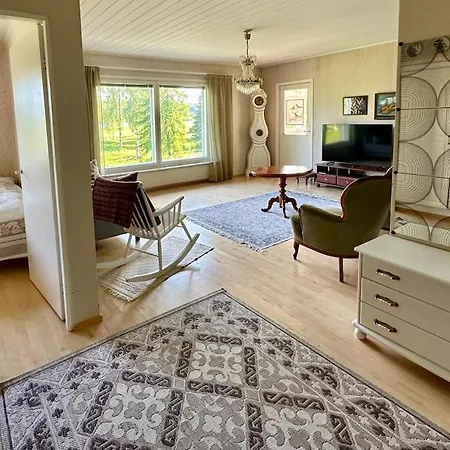 Villa Tuomaa - Authentic Riverside Rovaniemi