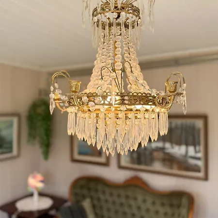 Tuomaa - Authentic Riverside Villa Rovaniemi