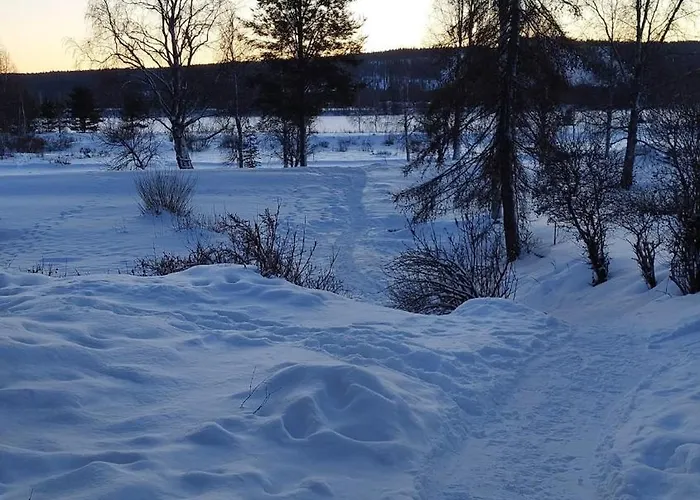 Tuomaa - Authentic Riverside Βίλα